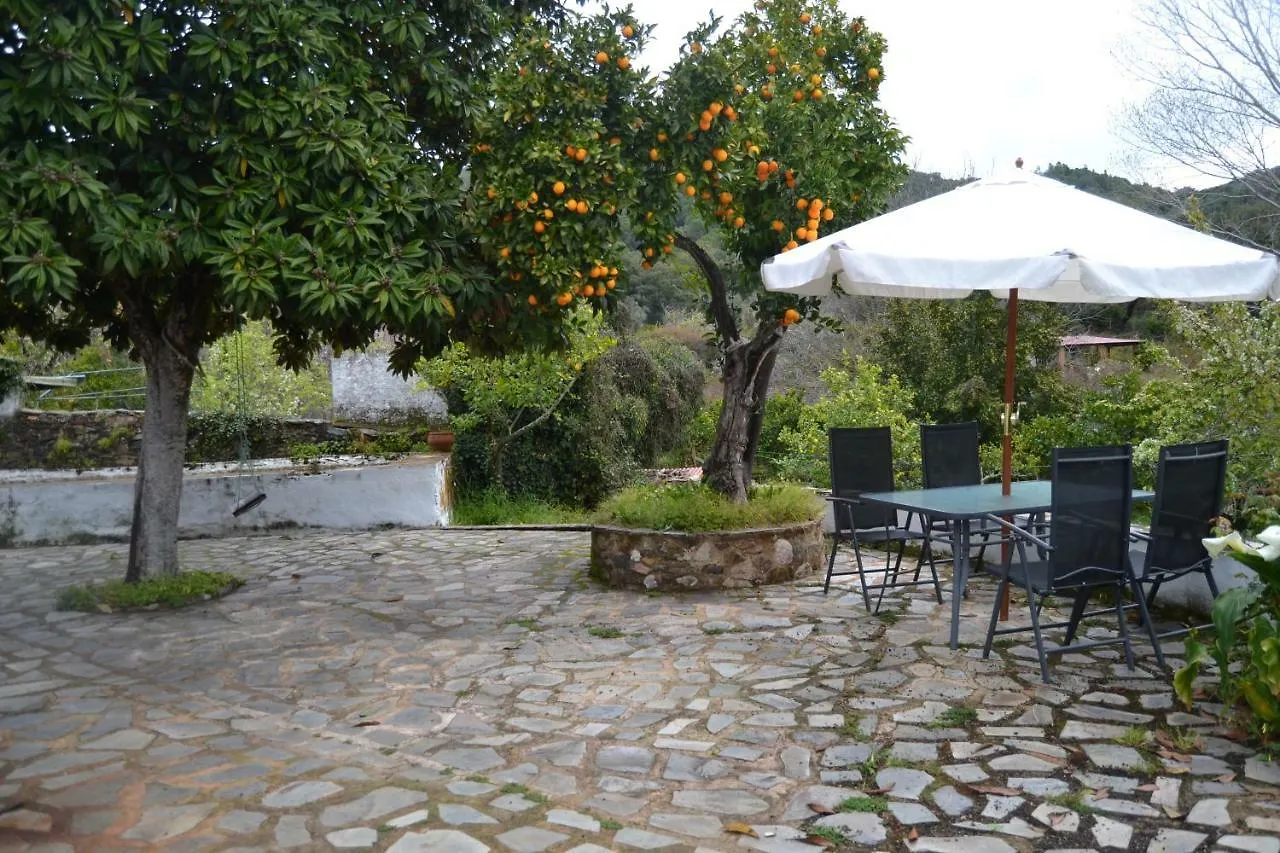 Country house Casa Rural El Riandero Linares de la Sierra
